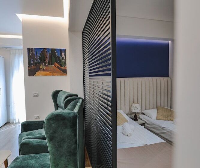 اتاق لوکس چهار تخته, Alpha