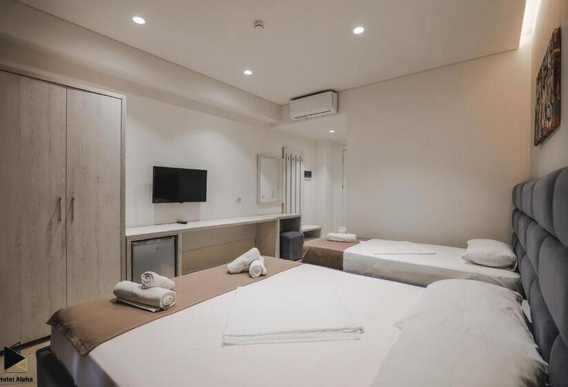 اتاق استاندارد سه تخته با بالکن, Alpha