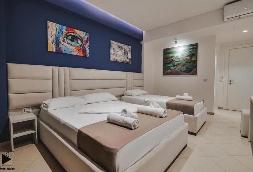 اتاق استاندارد سه تخته با بالکن, Alpha