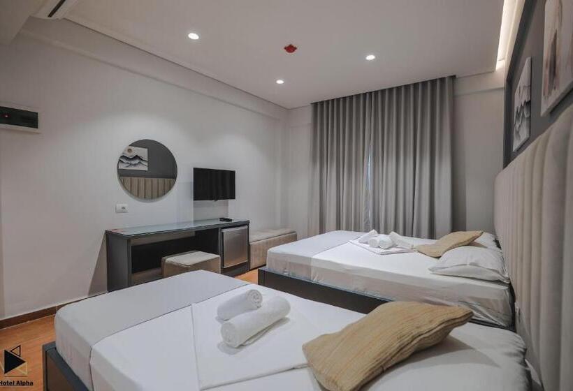 اتاق استاندارد سه تخته با بالکن, Alpha
