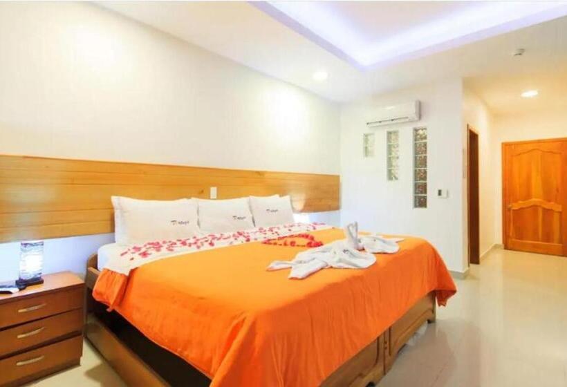 اتاق استاندارد با تخت بزرگ, Galapagos Tortuga Bay