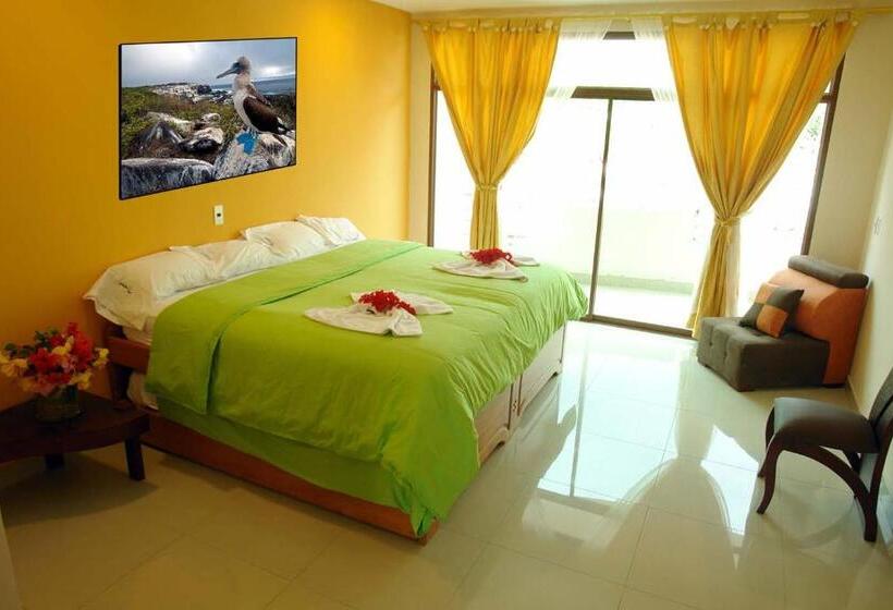 标准单人间, Galapagos Tortuga Bay