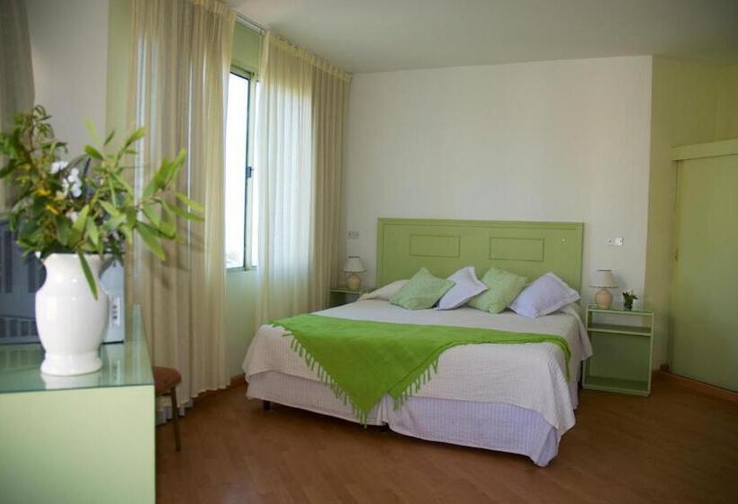 标准间侧面带海景, Golf Internacional