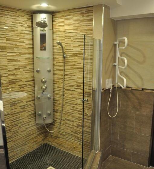 高级套房带海景, Golf Internacional