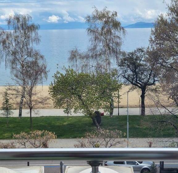 스위트, Guesthouse Bimbli