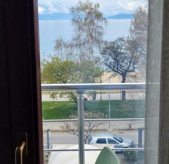 스위트, Guesthouse Bimbli