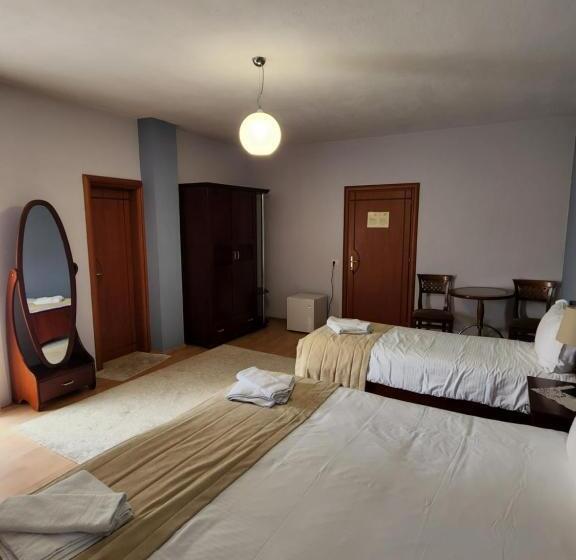 스탠다드 트리플 룸, Guesthouse Bimbli