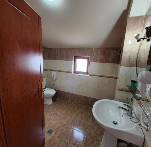 Suite with lake view, Guesthouse Bimbli