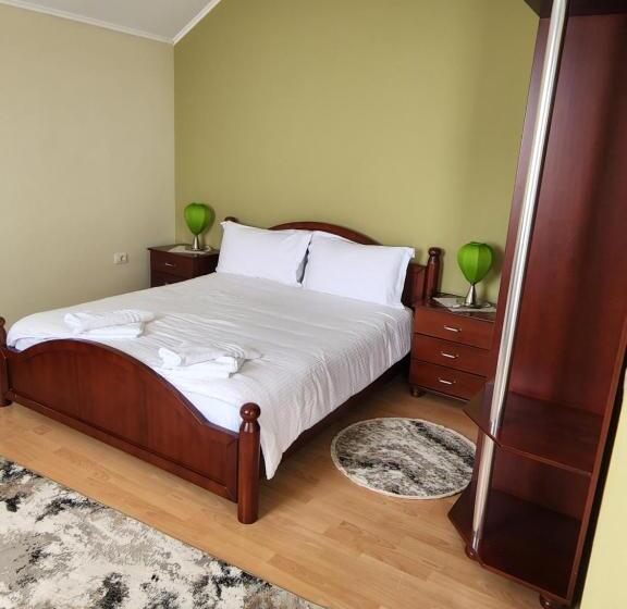 Suite with lake view, Guesthouse Bimbli