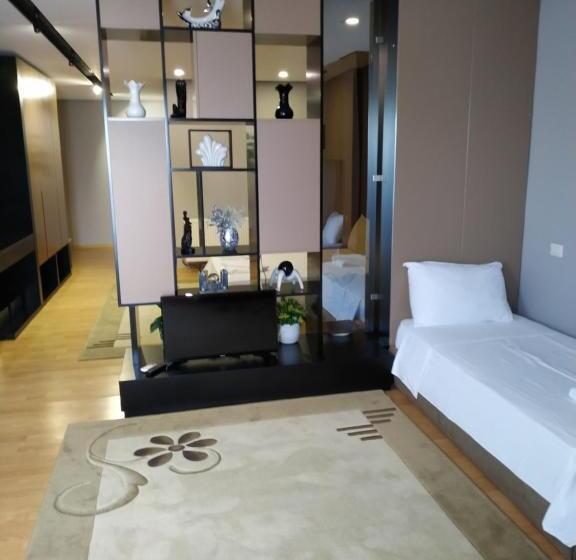 디럭스 스위트 킹 침대, Guesthouse Bimbli
