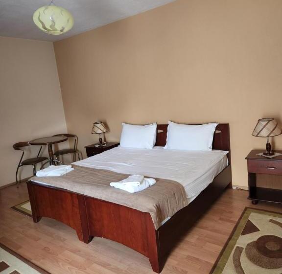 标准三人间, Guesthouse Bimbli