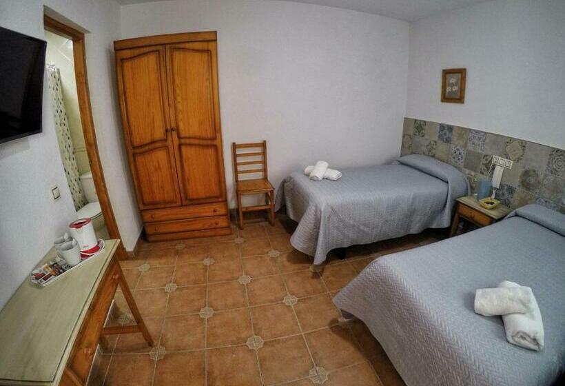 Quarto Estandar, Hostal Canalejas