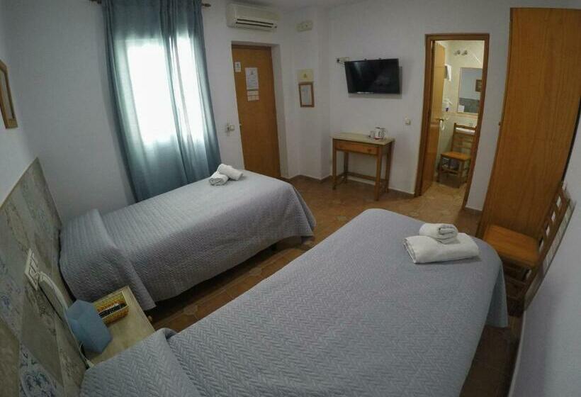 Quarto Estandar, Hostal Canalejas