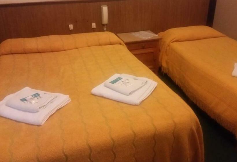 스탠다드 트리플 룸, Palace