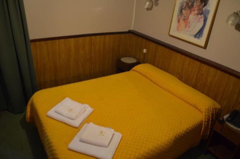 스탠다드 룸, Palace