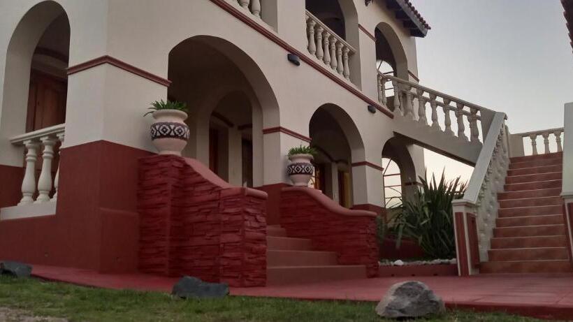 חדר סטנדרט לארבעה, Posada Del Infinito