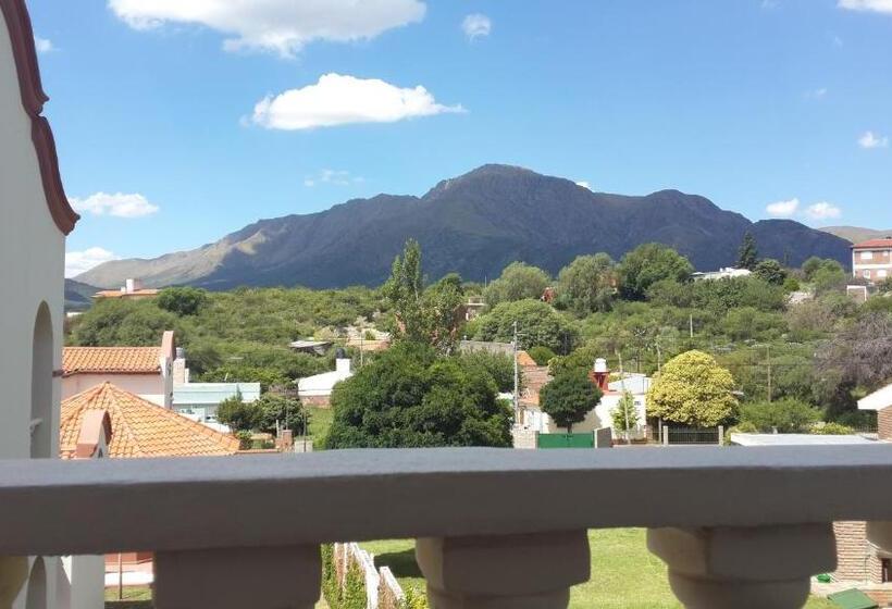 חדר סטנדרט לארבעה, Posada Del Infinito