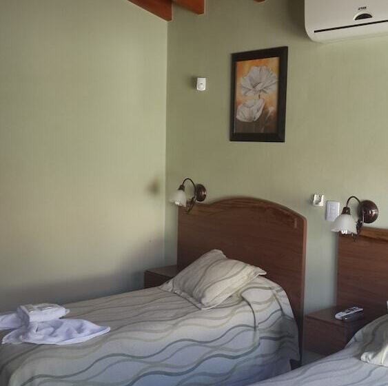 דירת חדר, Posada Del Infinito