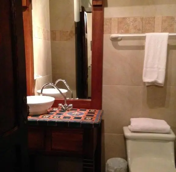 Deluxe-huone King-vuode, Roka Plaza Hotel Boutique