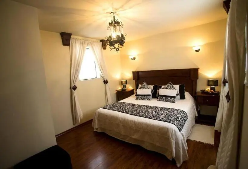 Deluxe-huone King-vuode, Roka Plaza Hotel Boutique