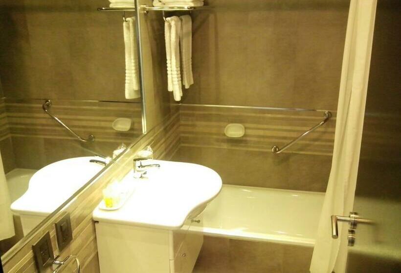 스탠다드 룸, Terra Malal