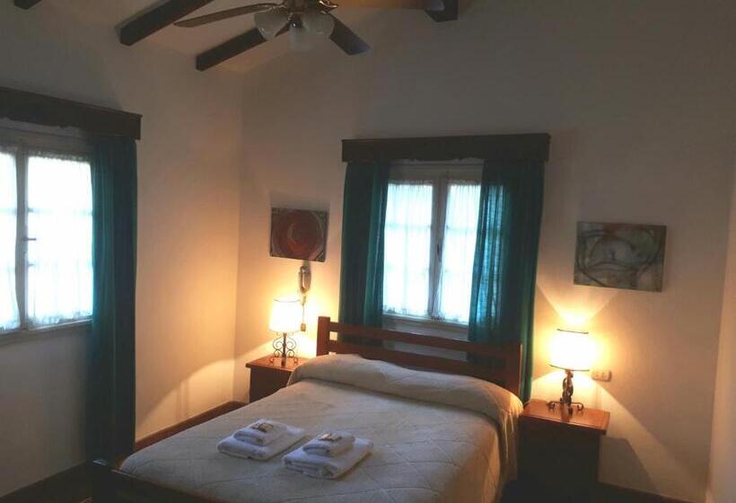 Апартаменты 2 Спальни, Zapata