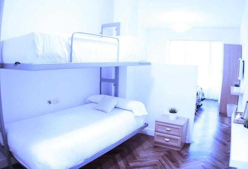 浴室共有ファミリールーム, Zubia Urban Rooms