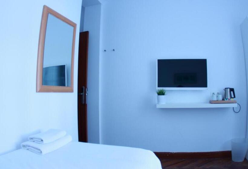 バス共有のスタンダードルーム, Zubia Urban Rooms