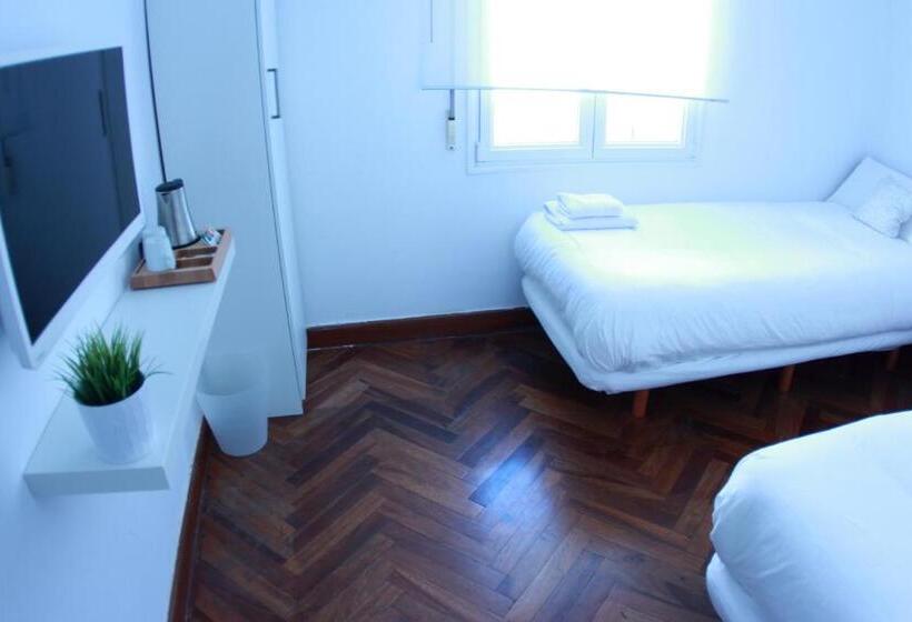 스탠다드 룸 공동 욕실, Zubia Urban Rooms