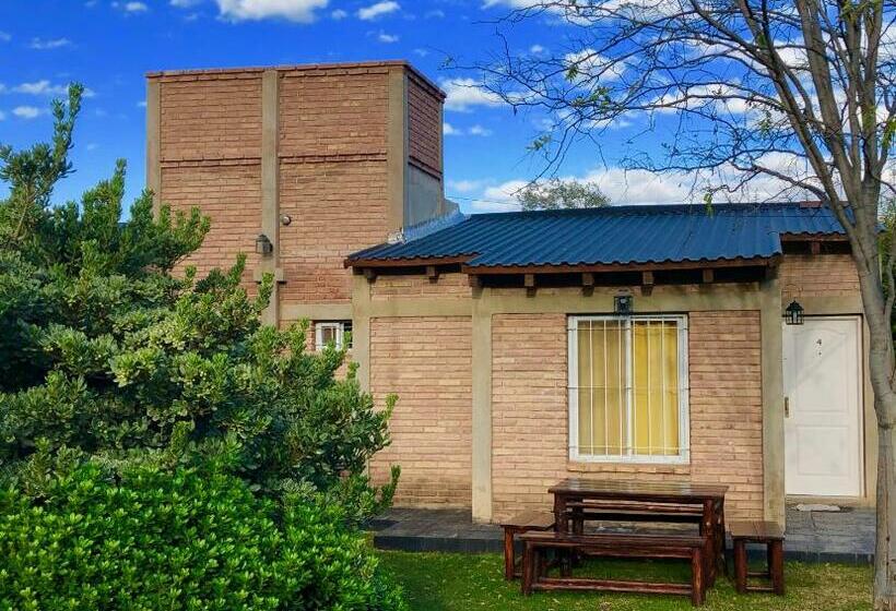 بانگلوی استاندارد 2 خوابه, Cabaña La Martina