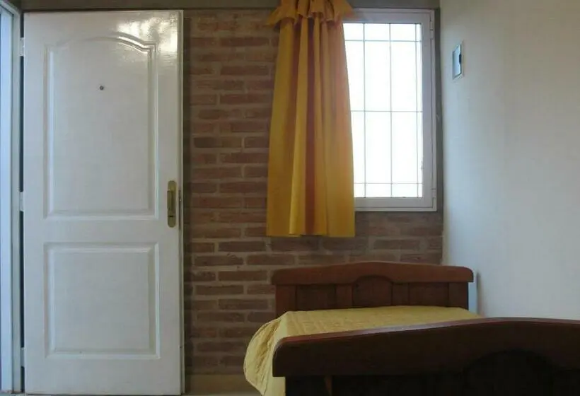 Standard-bungalow 2 Makuuhuonetta, Cabaña La Martina