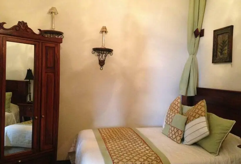 Perhesviitti, Roka Plaza Hotel Boutique