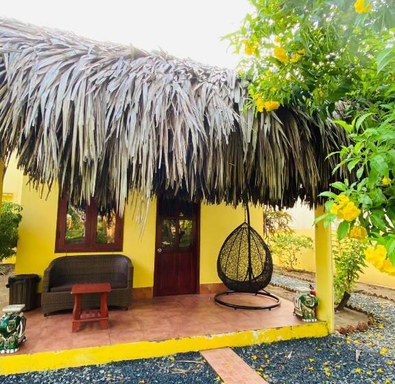 Suite, Mango Home Riverside