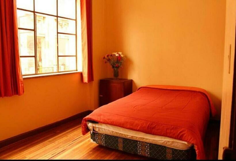 Standard Einzelzimmer Geteiltes Bad, Check Inn Bed And Breakfast