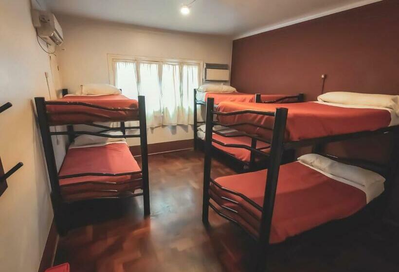 מיטה בחדר משותף, Hostel Lagares