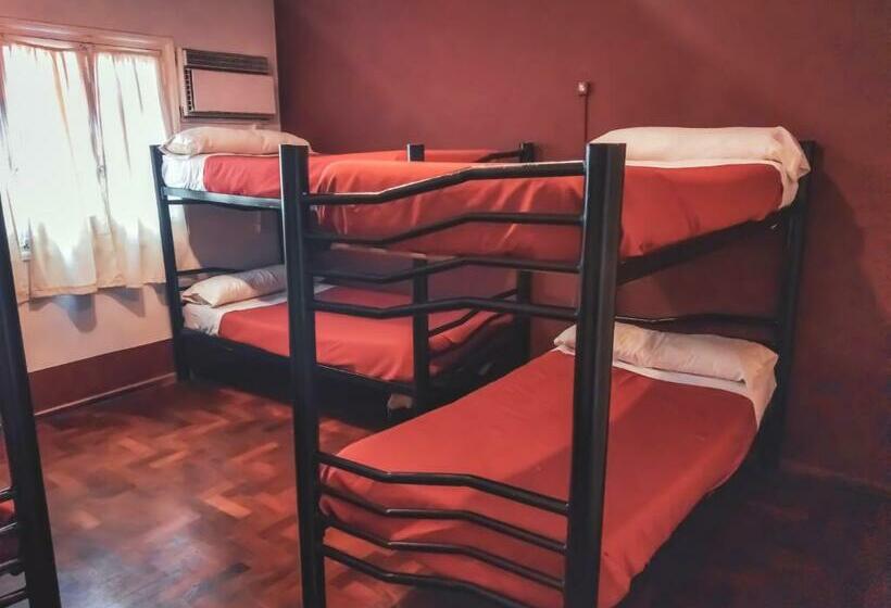 تختخواب در اتاق مشترک, Hostel Lagares