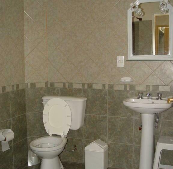 اتاق استاندارد سه نفره, Hostel Lagares