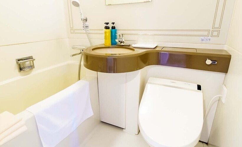 标准间, City Hotel Air Port In Prince