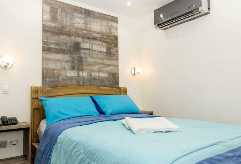 StandaardKamer, Ciudad Latin Palace