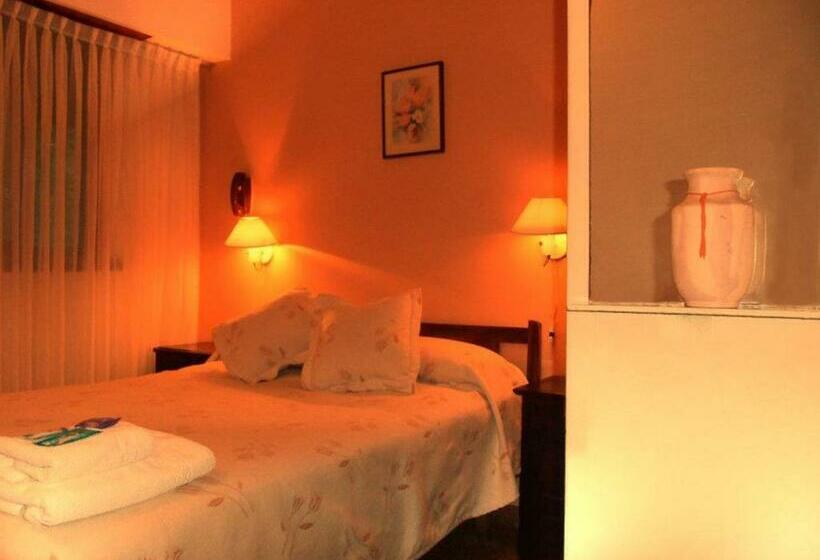 スタンダードルーム, Dino´s