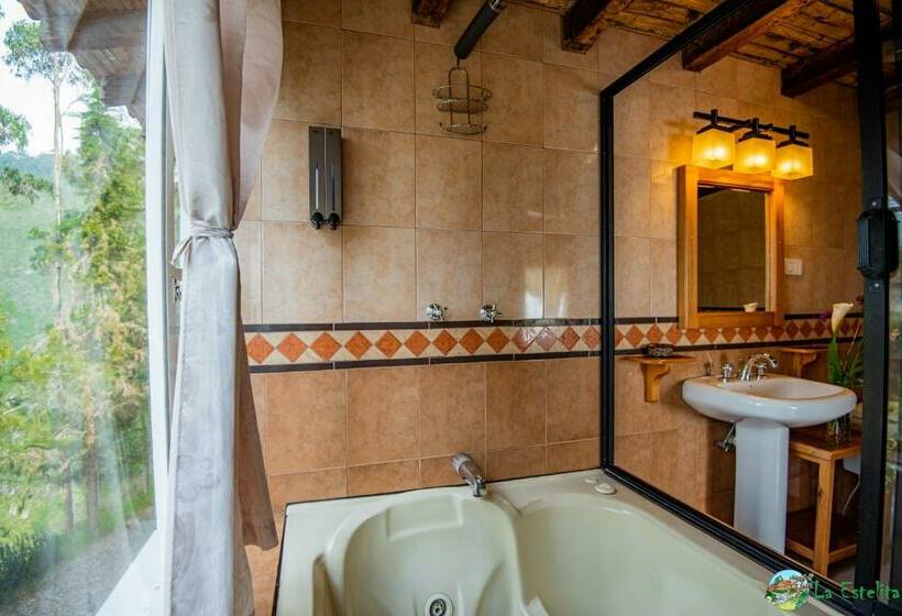 جناح عائلي, La Estelita