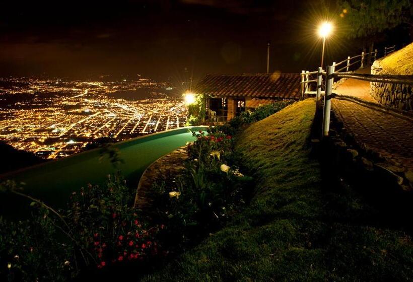 غرفة قياسية ثلاثية, La Estelita