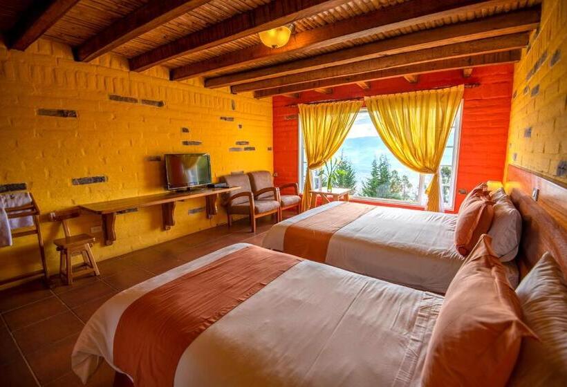 غرفة قياسية ثلاثية, La Estelita