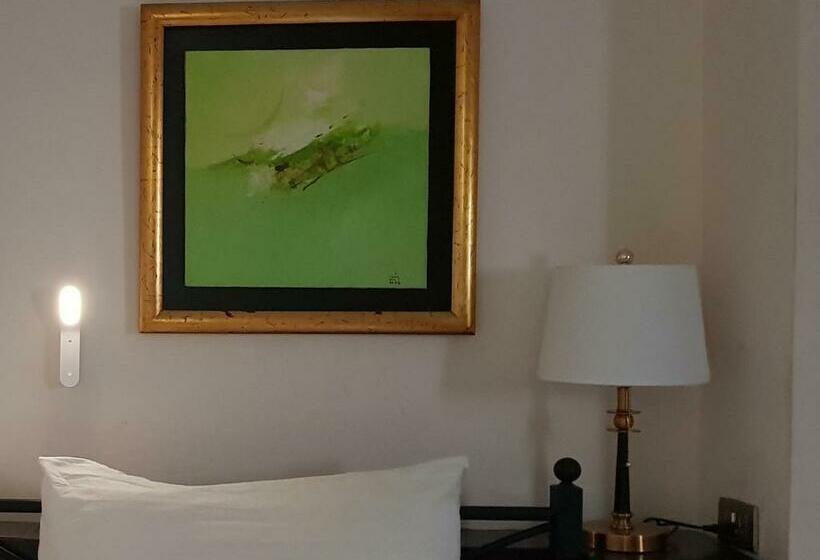 اتاق لوکس یک تخته, Memory