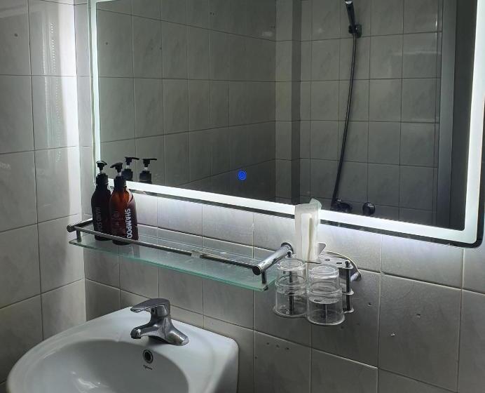 اتاق لوکس, Memory