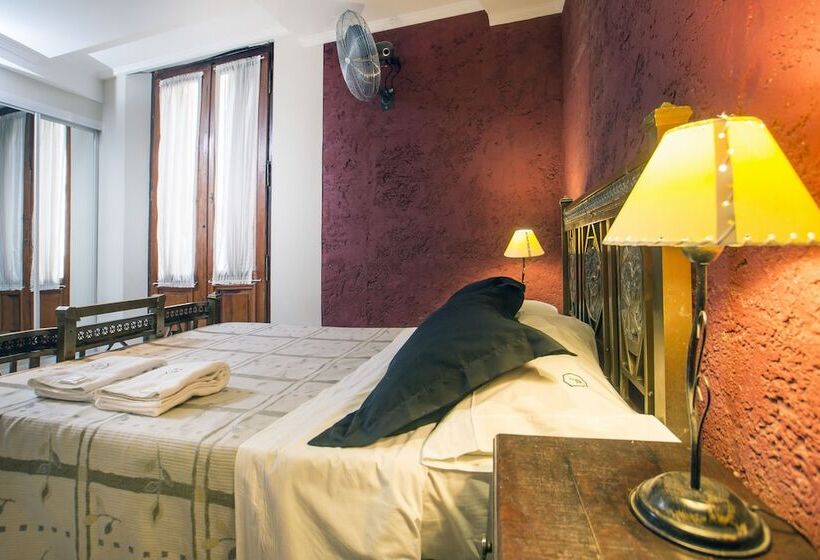 اتاق استاندارد, Parada