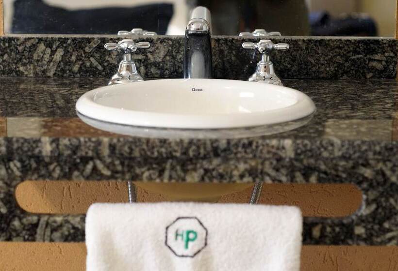 اتاق استاندارد, Parada