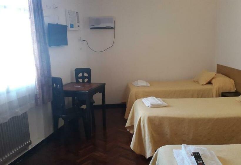 トリプルクラシックルーム, Regidor