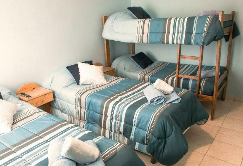 スーペリアの４人部屋, Rumel Quimey Quipan