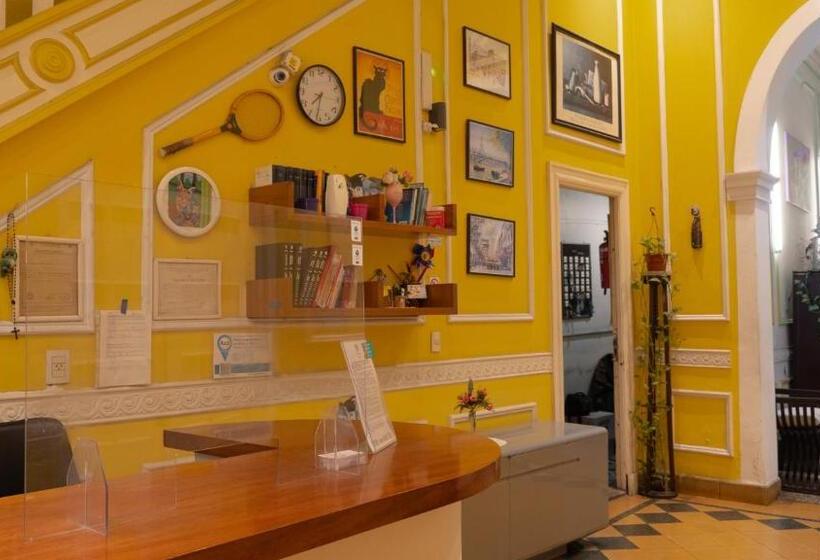 اتاق استاندارد یک تخته با سرویس بهداشتی مشترک, Sevilla Home